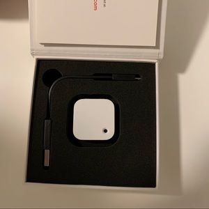 Automatic wearable mini camera - narrative clip